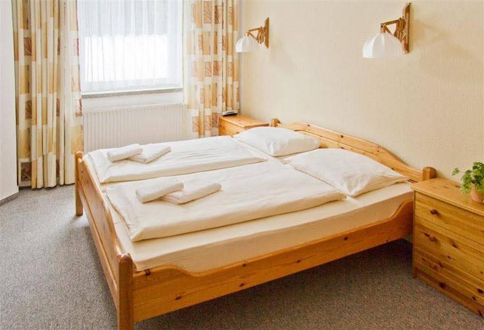 באד שאנדאו Hotel Garni Grundmuehle מראה חיצוני תמונה